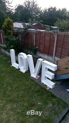 4ft/122cm LOVE Letters For Sale finnished in Matte White