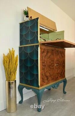 ART DECO COCKTAIL CABINET IN GREEN AND GOLD Drinks cabinet