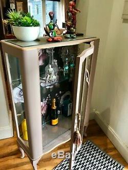 Art Deco Cocktails Drinks Cabinet Bar In Damask & Stunning Wall Paper