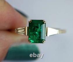 Art Deco Style Accent Simulated Emerald Women Engagement Gift Ring In 925 Silver