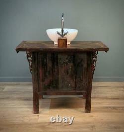 Attractive Oriental Carved Washstand With Fitted Basin & Plumbing
