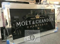 Black 3D Moet and Chandon mirrored Picture, Picture with 3D Sparkle Detail