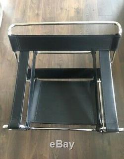 Designer Wassily Arm Chair Armchair Marcel Breuer Black Leather 1920s Design