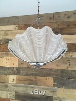 Original Art Deco Textured Frosted Glass Clam Shell Odeon Light Shade With Chain