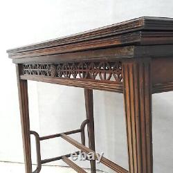 Ornate Vintage Wooden Hall Table F72