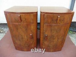 PAIR OF ART DECO WALNUT BOW FRONT BEDSIDE CABINETS, TABLES, CHESTS, CIRCA 1920s