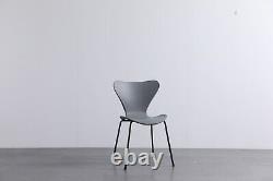Set of 2/ 4 Stackable Modern Dining Chairs, Mutli-Color Plastic Seat Black Legs
