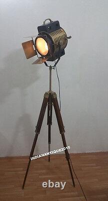 Spotlight Floor lamp Antique Floor Lamp, Spot Light with Tripod stand