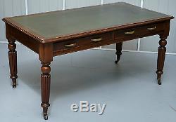 Stunning Victorian Walnut Gillows Writing Table Partner Desk Reeded Legs Leather