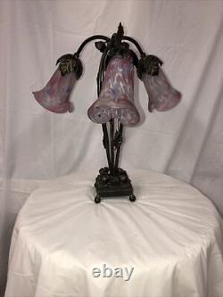 Art Deco Style Handmade Wrought Table D'iron Lampe 3 Glasses Blown Pink/white