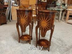 Belle Paire De Tables De Chevet Incrustées Vintage / Tables De Chevet En Bon État