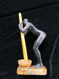 Céramique rare signée LUC Femme de croisière noire 1930 ART DECO érotique 24cm