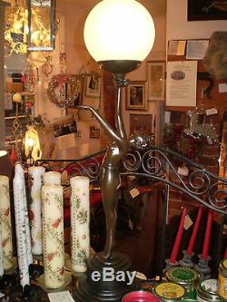 Design Art Déco Danois, Lampe D'ambiance Lady Table, 40 Watt. Style Gr1133