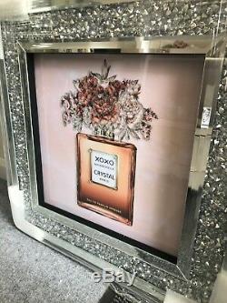 Image De Paillettes De Bouteille De Parfum Beige Avec Un Cadre En Étincelle Diamant