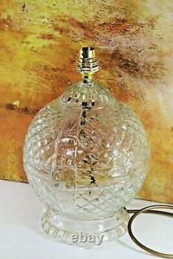 Lampe De Table Antique Anglais Art Deco Moulded Verre Clair Globe Lampe 1920s