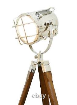 Lampe sur pied en trépied en bois avec projecteur nautique pour salon
