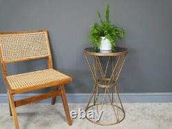 Plant Stand Table Hourglass Forme