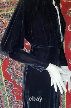 Robe de cocktail en velours de soie noir Art Déco vintage