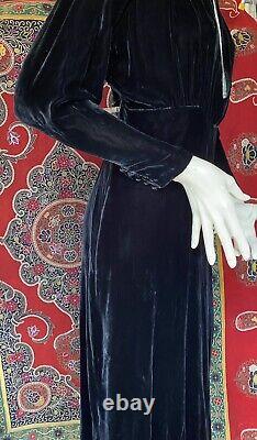 Robe de cocktail en velours de soie noir Art Déco vintage