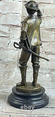 Sculpture en bronze de style art déco représentant un escrimeur selon Guillot