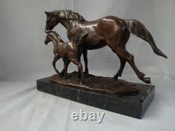 Statue Sculpture Cheval Poulain Animalier Style Art Déco Style Art Nouveau Bronz