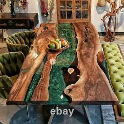 Table à manger en résine époxy faite sur mesure, dessus de décoration maison vert fait à la main.