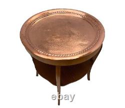 Table d'appoint en cuivre et chêne de style Art Déco des années 1930