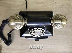 Téléphone de style antique (utilisé uniquement comme décoration) en bon état de fonctionnement