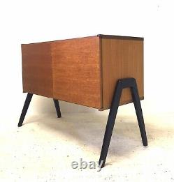 Vintage Retro MID Century Danois Des Années 1960 Teak Modernist Sideboard Vinyl Lp Cabinet